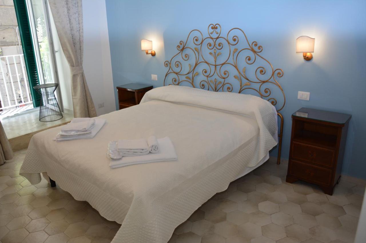 B&B Palazzo De Campora Napoli Eksteriør billede